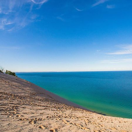 “Hygge” 3Bdr Townhouse, Close To Beach, Park & Wineries! Traverse City Dış mekan fotoğraf